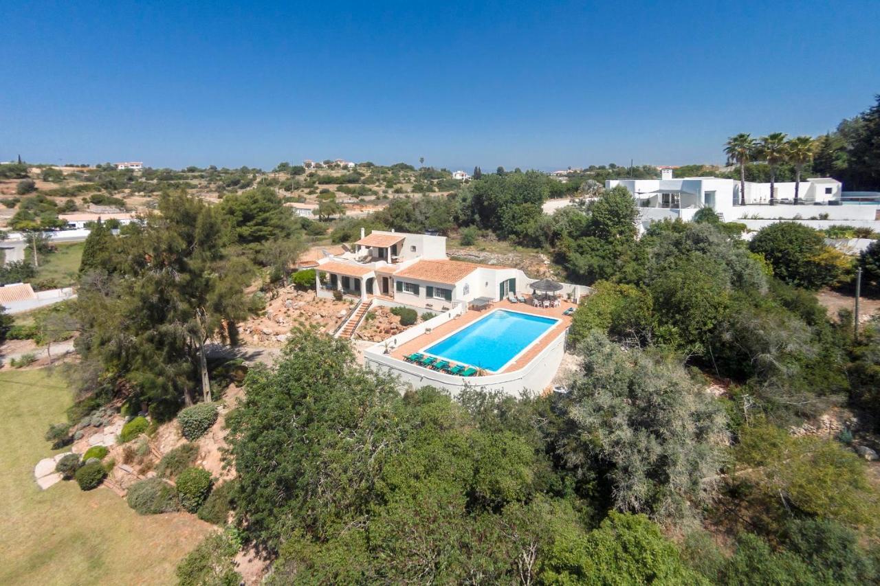 קארבואירו Casa Ouricos Large Pool Bbq Walk To Beach מראה חיצוני תמונה