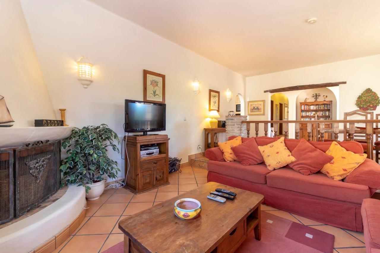 קארבואירו Casa Ouricos Large Pool Bbq Walk To Beach מראה חיצוני תמונה